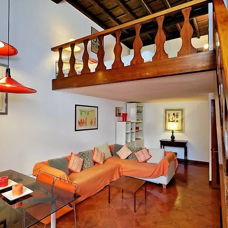 Campo Marzio Studio Apartment | Romeloft Apartment *